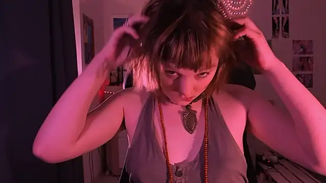 liquid0fluid0 online show from February 2026 04:38:02 PM