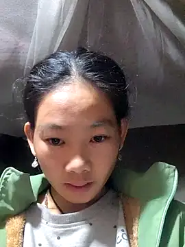 gio-thu online show from December 2025 10:17:02 PM