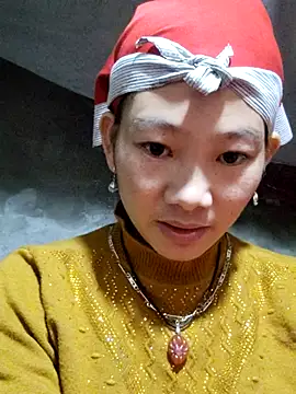 gio-thu online show from December 2025 11:17:02 AM