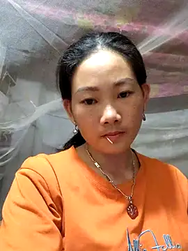 Snapshot of gio-thu chatting on June 2026 03:04:02 PM gio-thu online show from June 2026 03:04:02 PM