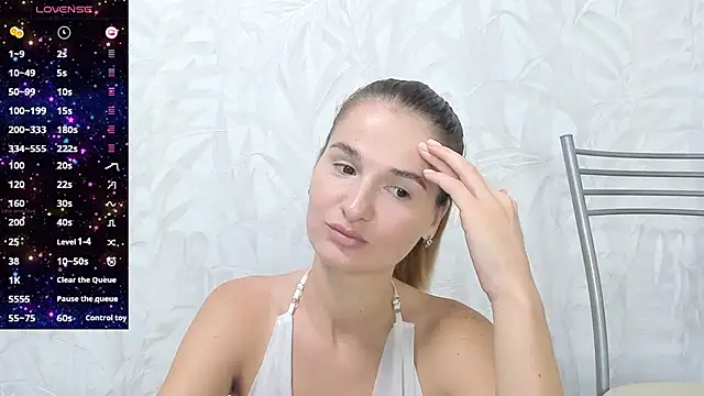 Chrissie Ruby online show from October 2025 02:45:02 AM