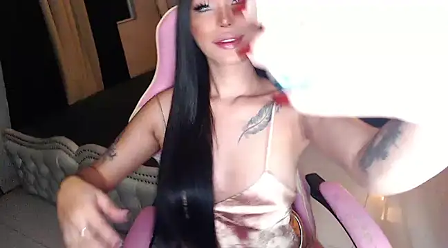 Snapshot of Maria_Bigcock chatting on December 2024 05:44:02 PM Maria Bigcock online show from December 2024 05:44:02 PM