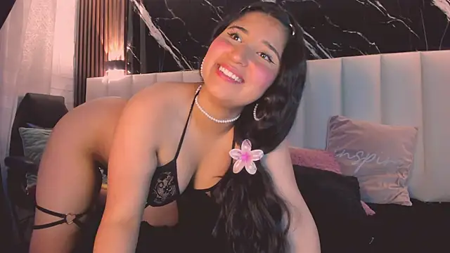 Snapshot of Lizz39 chatting on January 2026 05:40:01 PM Lizz39 online show from January 2026 05:40:01 PM