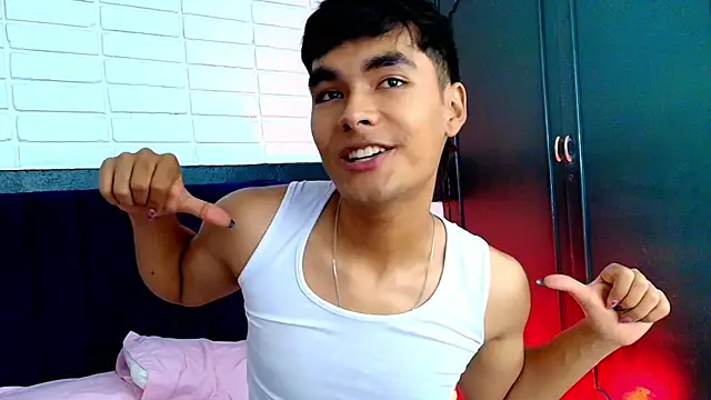 AngelduzZzt online show from October 2025 12:50:02 PM
