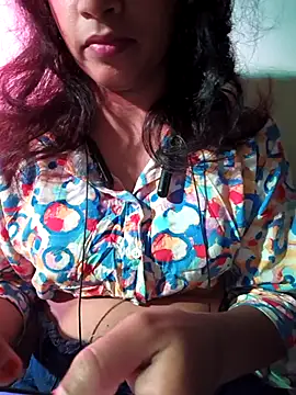 Snapshot of Royal_Shona chatting on November 2025 05:24:02 PM Royal Shona online show from November 2025 05:24:02 PM