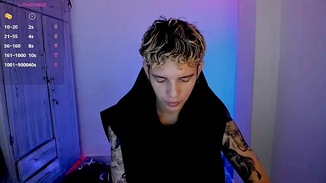 tylernova online show from April 2026 03:28:02 AM