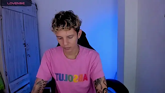 tylernova online show from April 2026 03:12:01 AM