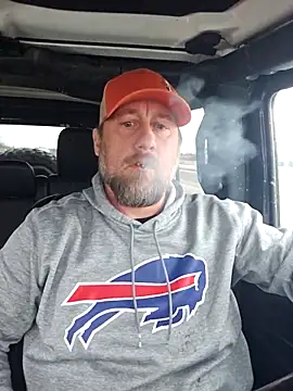 Snapshot of akstr8 chatting on October 2025 12:01:02 AM akstr8 online show from October 2025 12:01:02 AM