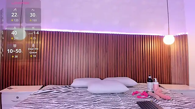 Foxy Kylie online show from February 2026 08:27:02 PM