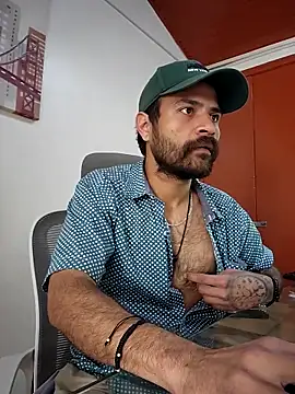 Nateskp 1 online show from October 2025 04:06:02 PM