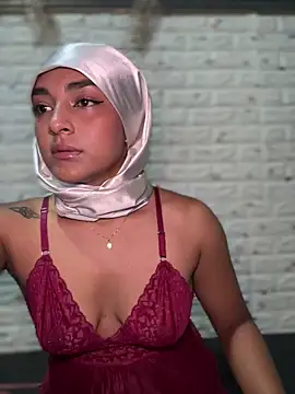 CelestSkyy online show from April 2026 11:02:01 PM