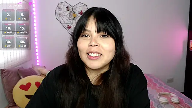 EllieMoonX online show from July 2026 10:45:01 PM