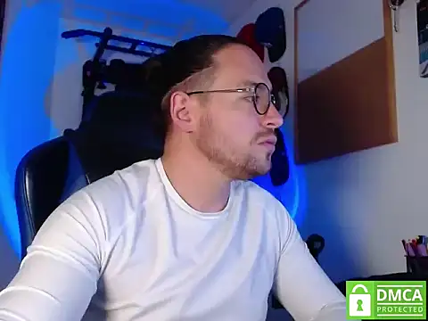 kurt xx online show from October 2025 10:43:02 AM