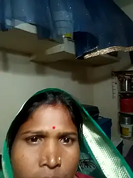 Snapshot of Hot_hat chatting on October 2025 03:33:01 PM Hot hat online show from October 2025 03:33:01 PM