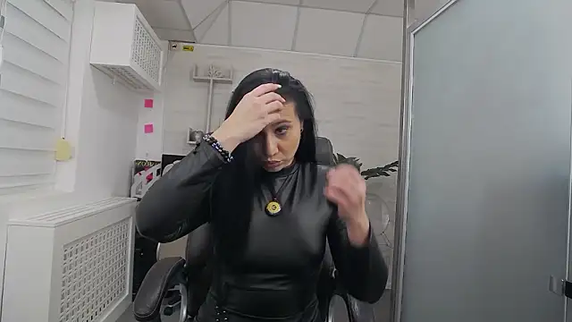 YaraXCox online show from February 2026 03:54:01 AM