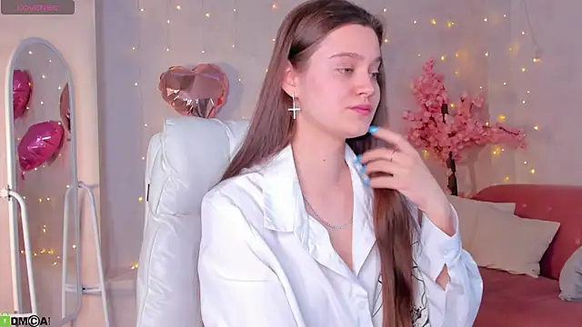 Renesmy Black online show from February 2026 11:44:01 PM