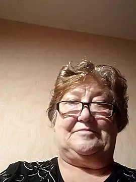 Katherine735 online show from November 2025 09:50:02 PM