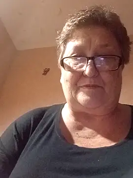 Katherine735 online show from November 2025 05:45:03 PM