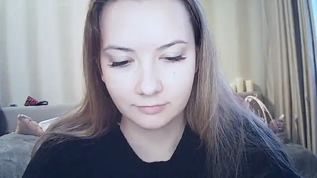 MoodieMira online show from February 2026 02:10:01 PM