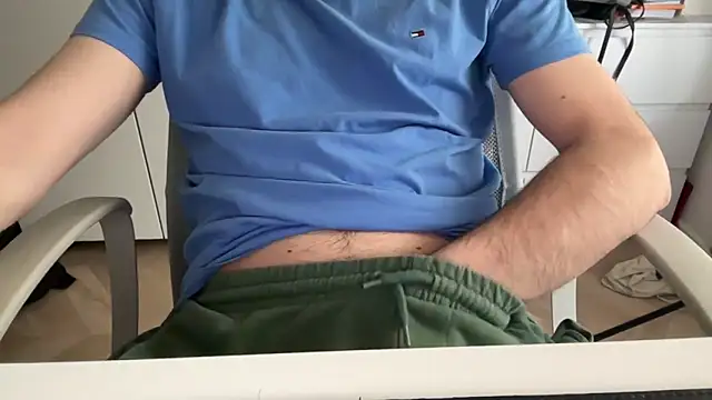 Snapshot of matrixx_9 chatting on February 2026 01:07:02 PM matrixx 9 online show from February 2026 01:07:02 PM