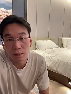 zhenzhen666 online show from November 2025 01:42:02 PM