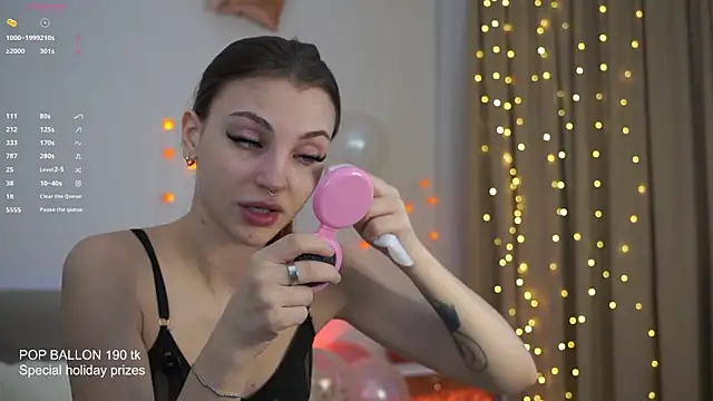 beckymadsons online show from December 2025 11:17:01 AM