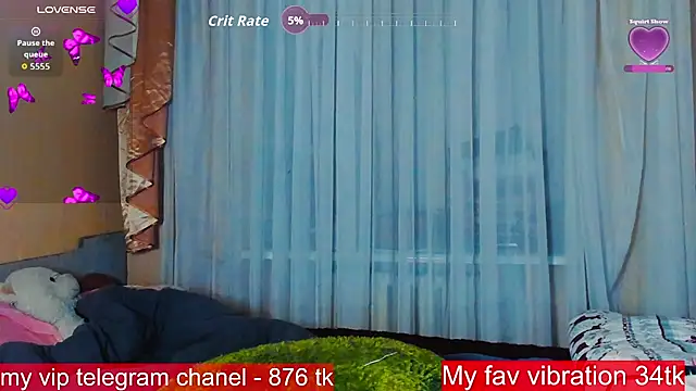 ArianaLight online show from November 2025 05:51:02 PM