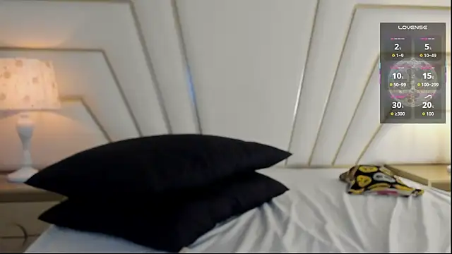 Zahir Ashar online show from October 2025 10:56:02 AM