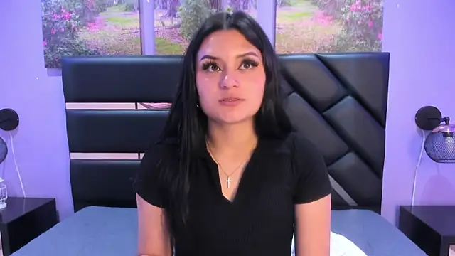 GAbrielaBotero online show from November 2025 07:46:02 PM