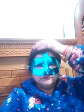 Honey-26 online show from December 2025 02:02:02 PM