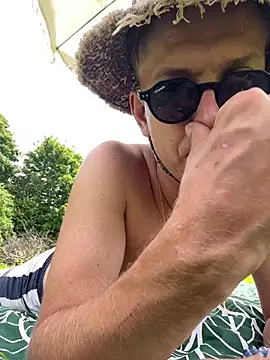 kinkyalecx online show from July 2026 11:37:02 AM