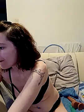 labellerose online show from April 2026 05:06:01 PM