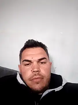 Snapshot of Alexszader36 chatting on March 2026 12:42:01 PM Alexszader36 online show from March 2026 12:42:01 PM