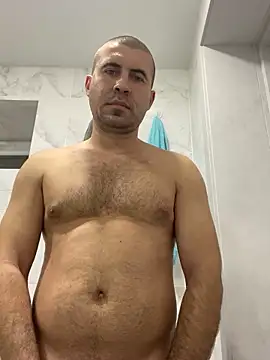 AronMode online show from November 2025 07:05:02 PM