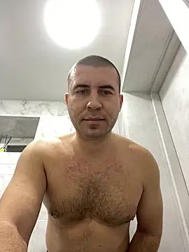 AronMode online show from November 2025 04:22:02 PM