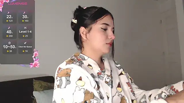 Snapshot of kallesy0 chatting on October 2025 05:30:01 AM kallesy0 online show from October 2025 05:30:01 AM