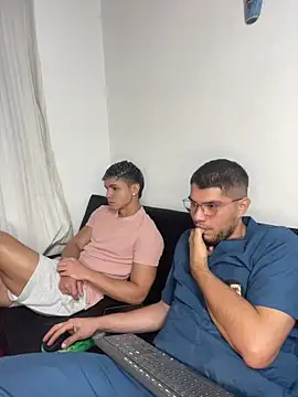 mirallesandbig online show from December 2025 12:38:02 AM