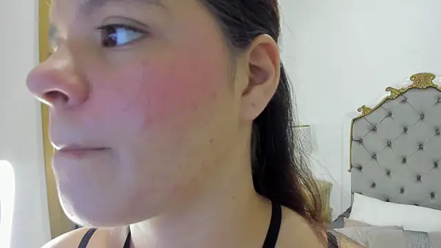 Snapshot of mary_joseph chatting on October 2025 08:03:02 PM mary joseph online show from October 2025 08:03:02 PM