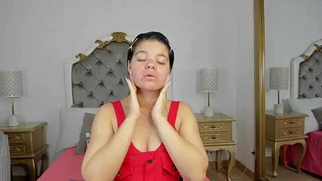 Snapshot of mary_joseph chatting on November 2025 07:45:02 PM mary joseph online show from November 2025 07:45:02 PM