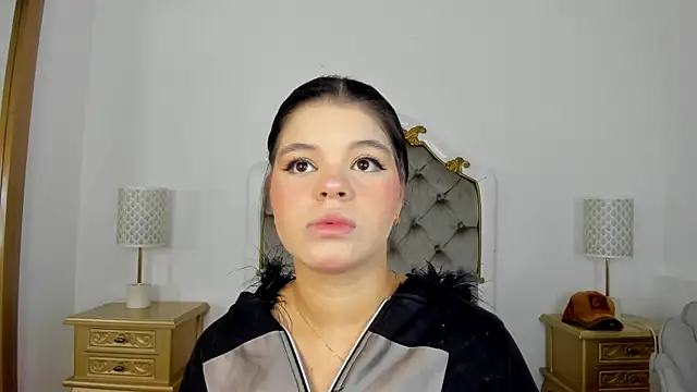 Snapshot of mary_joseph chatting on December 2025 08:15:01 PM mary joseph online show from December 2025 08:15:01 PM