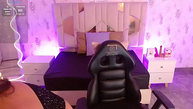 Snapshot of MARIANA_TAY1 chatting on November 2025 03:07:01 AM MARIANA TAY1 online show from November 2025 03:07:01 AM