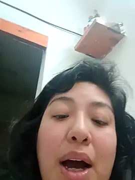 Snapshot of Limoncito027 chatting on October 2025 04:11:01 AM Limoncito027 online show from October 2025 04:11:01 AM