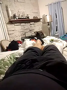 shyguy8569 online show from November 2025 04:01:01 AM