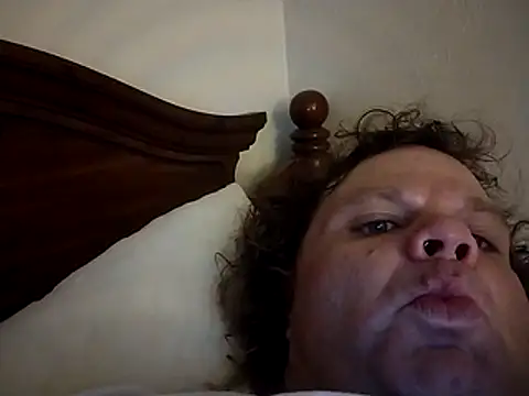 shyguy8569 online show from November 2025 05:30:02 AM