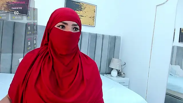  naylaa  online show from October 2025 02:45:01 AM