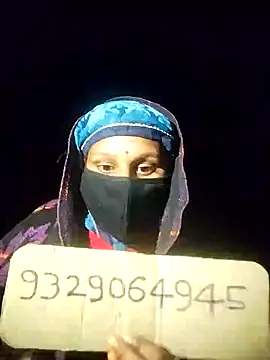 Snapshot of rasmi_powar chatting on October 2025 03:56:02 PM rasmi powar online show from October 2025 03:56:02 PM