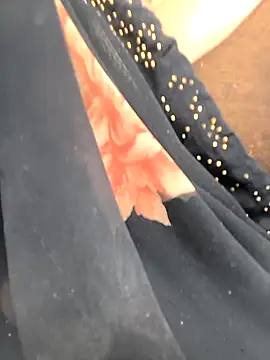 Snapshot of rasmi_powar chatting on November 2025 08:46:01 AM rasmi powar online show from November 2025 08:46:01 AM