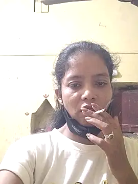 Jaanvi G online show from November 2025 12:38:01 PM