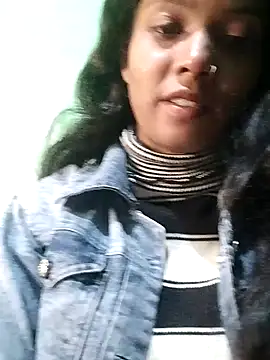 Jaanvi G online show from November 2025 12:48:02 PM