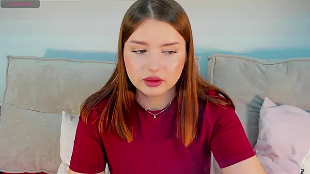 Maria Reiiden online show from October 2025 08:24:02 AM